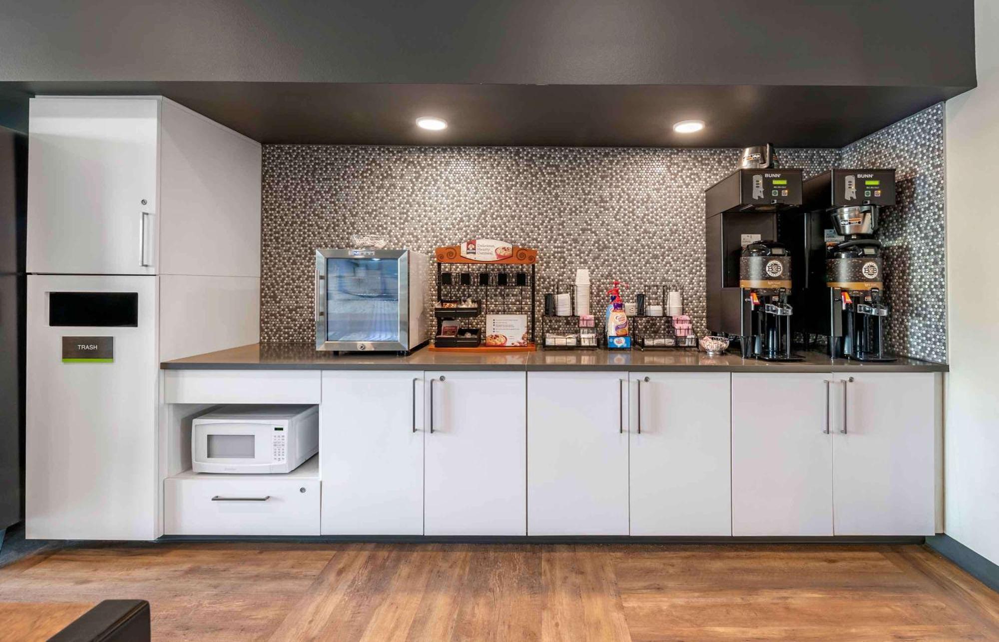 Extended Stay America Premier Suites - Providence - East Providence Eksteriør bilde