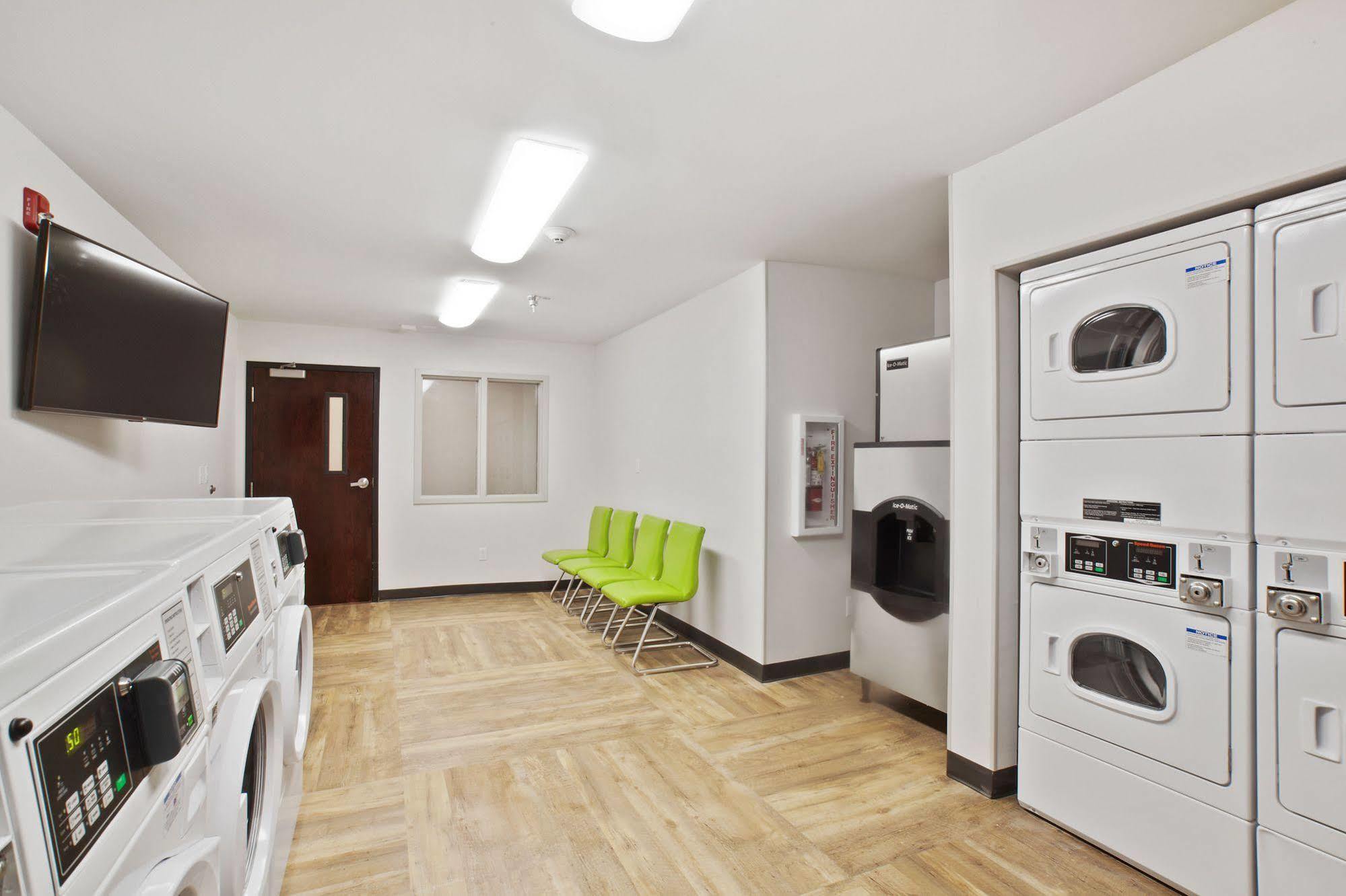 Extended Stay America Premier Suites - Providence - East Providence Eksteriør bilde